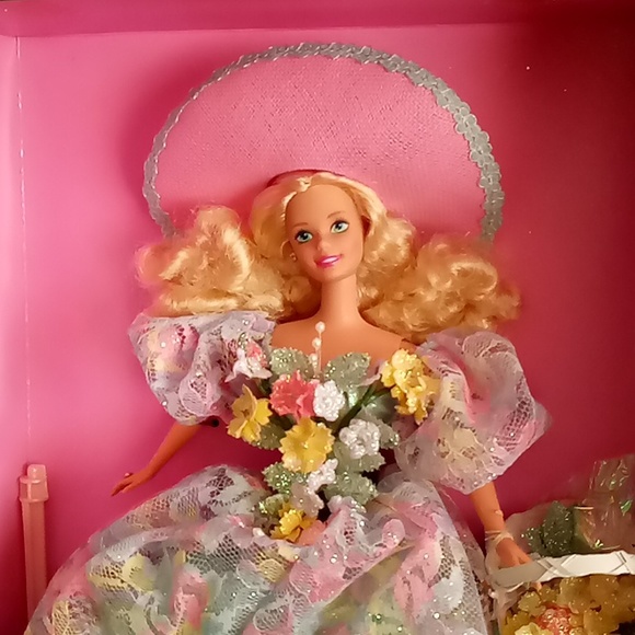 Mattel Vintage Barbie Doll - Picture 1 of 6